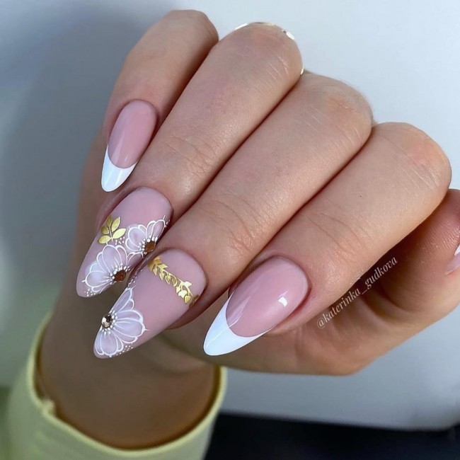 70 Spring Nail Designs 2022 That You Should Try — French Tip Nails & Flower Nails