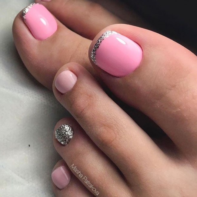 100 Pedicure Colors & Design Ideas — 20