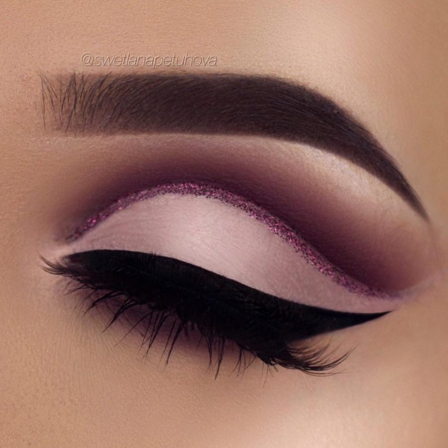 Makeup Looks to Recreate – Mauve Purple Cut Crease