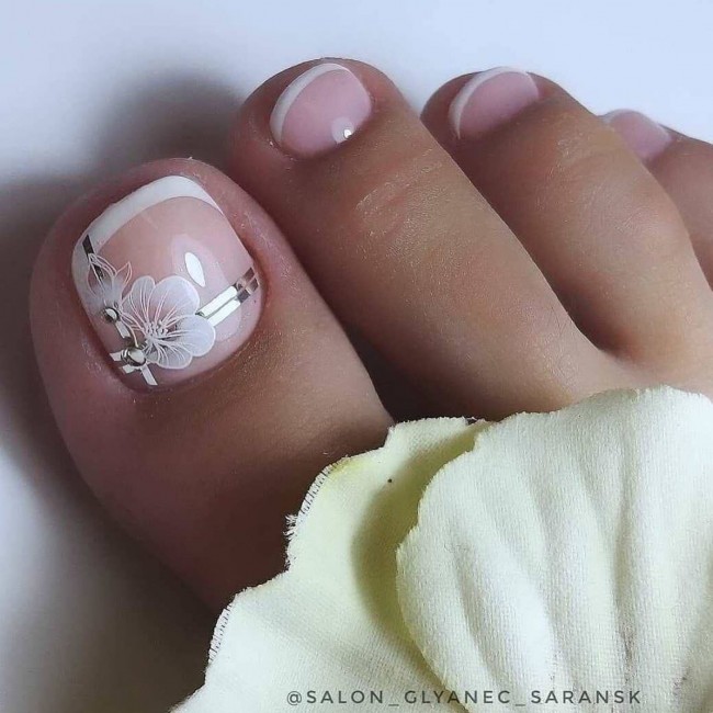 100 Pedicure Colors & Design Ideas — 64