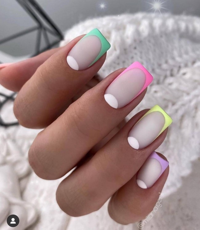 70 Spring Nail Designs 2022 That You Should Try — Different Pastel French Manicure