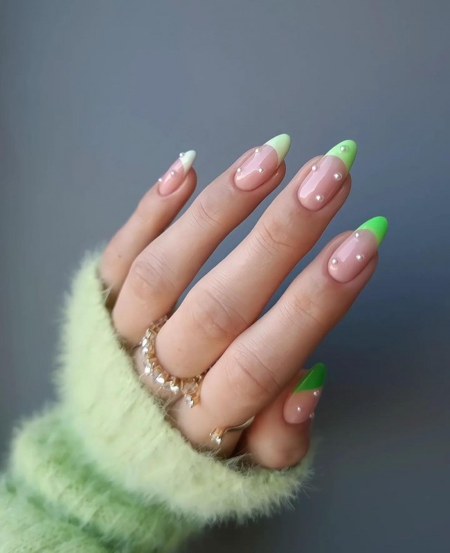 50+ Green Nail Designs To Try This Year — 30