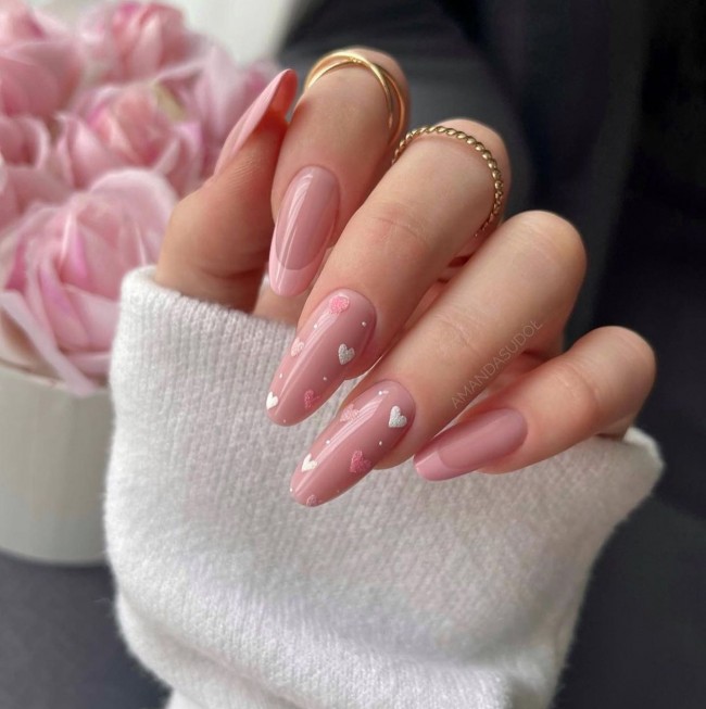 70+ Best Nail Art Ideas for Valentine’s Day Nails — Nude Pink Nails with Hearts