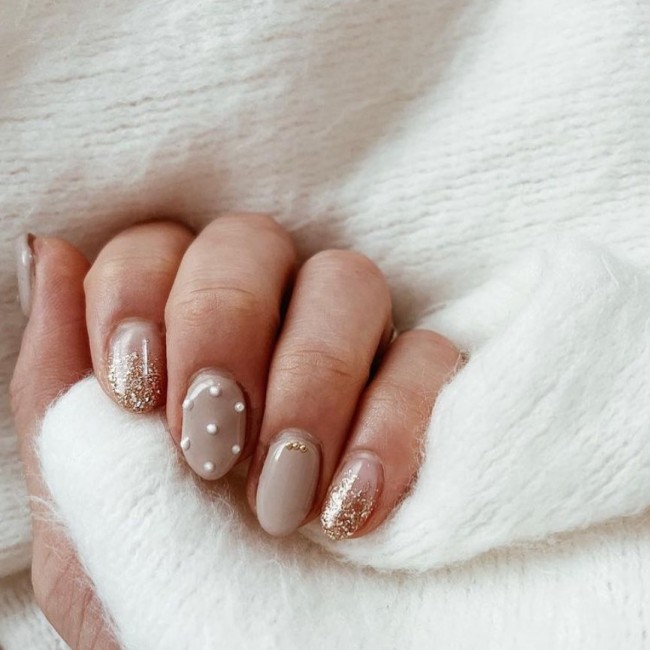 65 Stylish Ways To Wear Nude Nails — 23