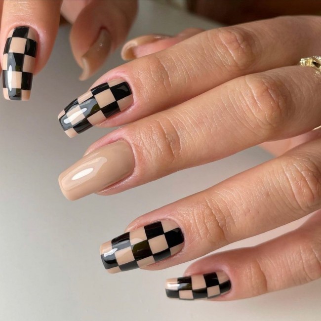 checkered nail tips, checkered nails, summer nails, checkered nails 2022, checkered nail designs, checkered nails coffin, checkered nails pink, brown checkered nails, colorful checkered nails, checkered print nails, checker board print nail art ideas, checkerboard nails