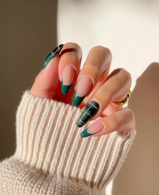 50+ Green Nail Designs To Try This Year — 47