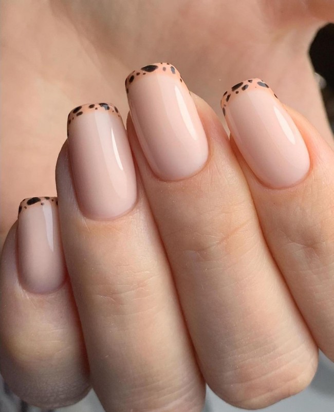 65 Stylish Ways To Wear Nude Nails 24