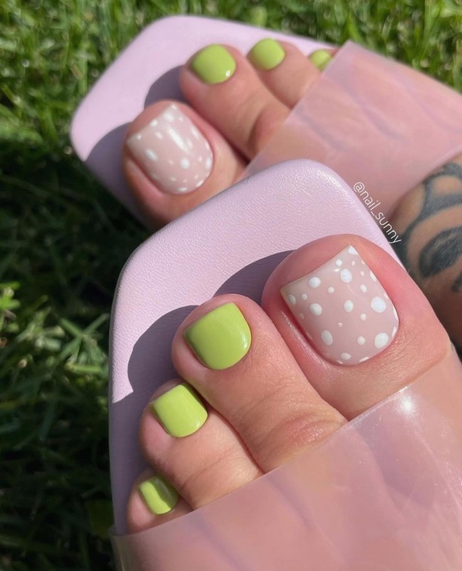 32 Cute Pedicure For Summer  — Dot Pedicure