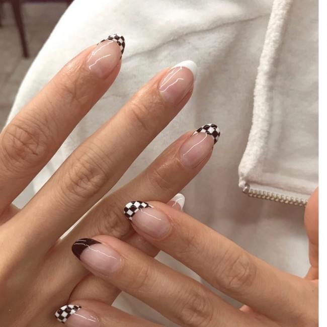 checkered nail tips, checkered nails, summer nails, checkered nails 2022, checkered nail designs, checkered nails coffin, checkered nails pink, brown checkered nails, colorful checkered nails, checkered print nails, checker board print nail art ideas, checkerboard nails