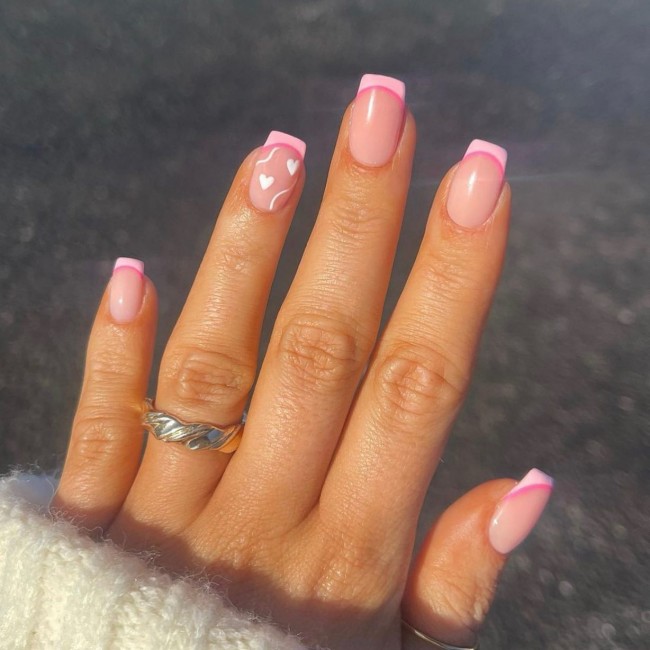 72 Cutest Valentine’s Day Manicure Ideas — Light Pink Frenchies with Love Hearts