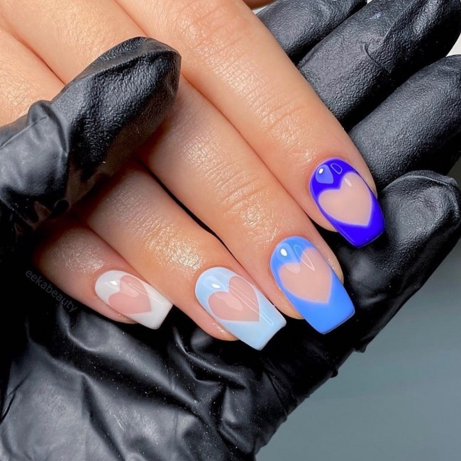 72 Cutest Valentine’s Day Manicure Ideas — Gradient Blue Valentine’s Day Nail Art