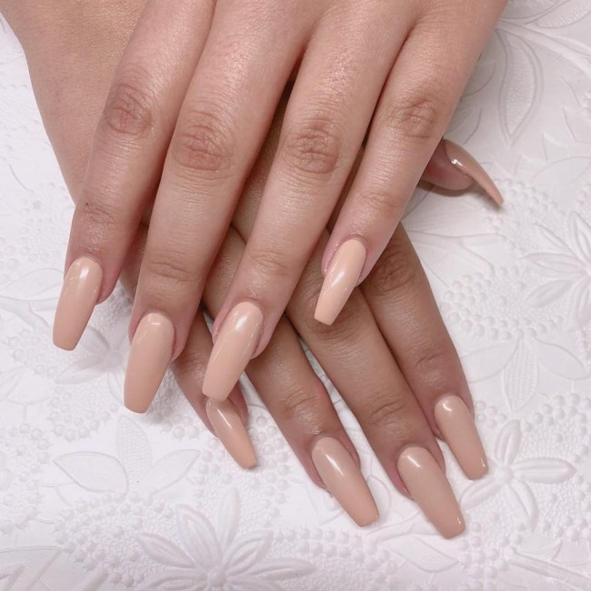 65 Stylish Ways To Wear Nude Nails — 46