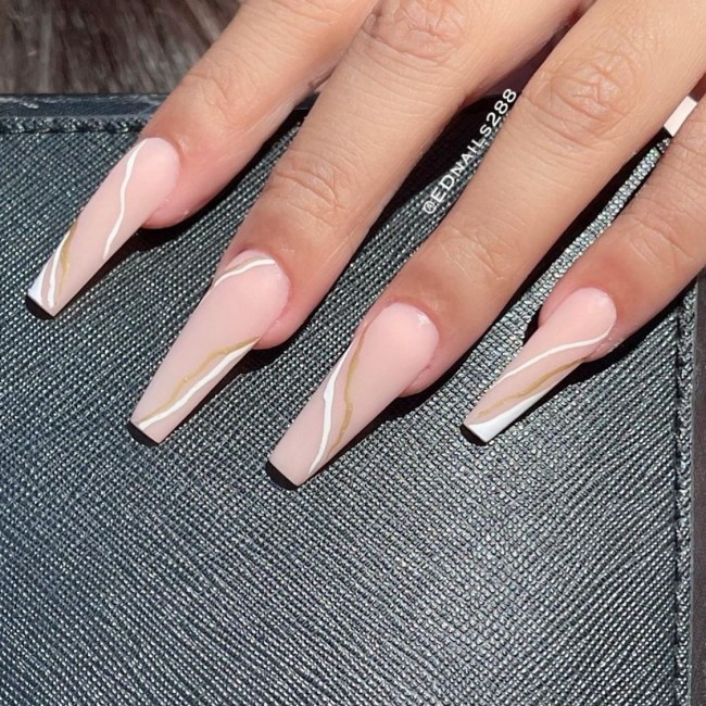 65 Stylish Ways To Wear Nude Nails — 24