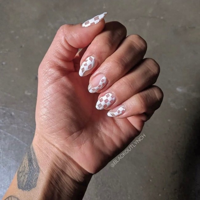 75 The Coolest Checkered Nail Art Designs  — Abstract White Checkered Nails