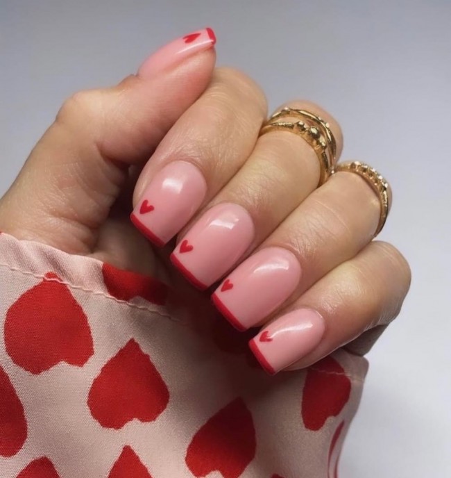 72 Cutest Valentine’s Day Manicure Ideas — Red Tip Valentine’s Day Nail Art