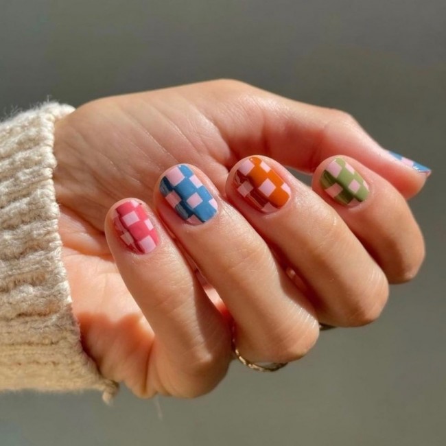 checkered nail tips, checkered nails, summer nails, checkered nails 2022, checkered nail designs, checkered nails coffin, checkered nails pink, brown checkered nails, colorful checkered nails, checkered print nails, checker board print nail art ideas, checkerboard nails