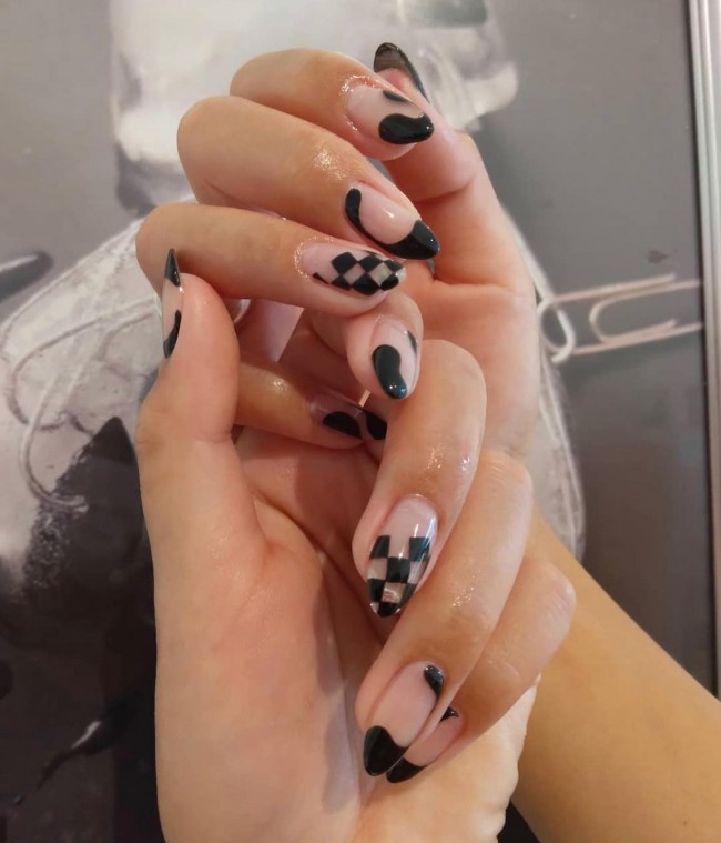 75 The Coolest Checkered Nail Art Designs  — Black Abstract Checkered Nails