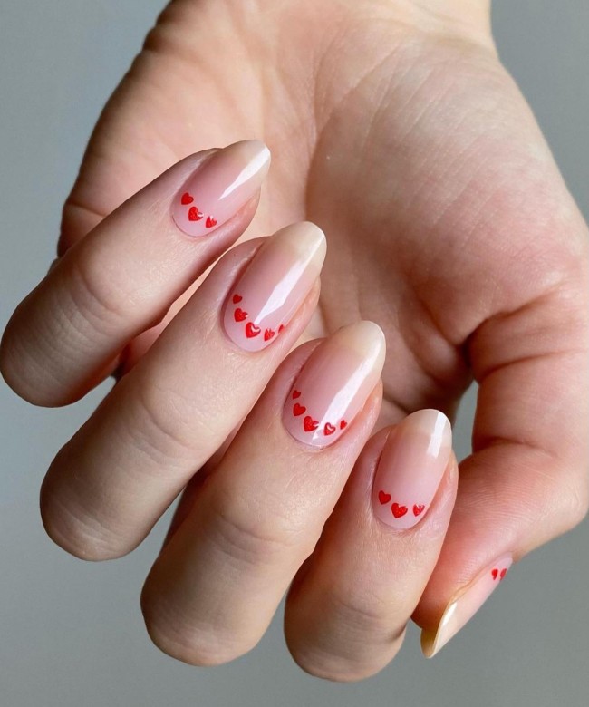 72 Cutest Valentine’s Day Manicure Ideas — Red Heart Cuff Nails