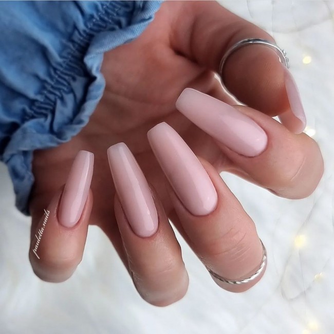 Nude Acrylic Nail Art Designs — Simple Nude Nails