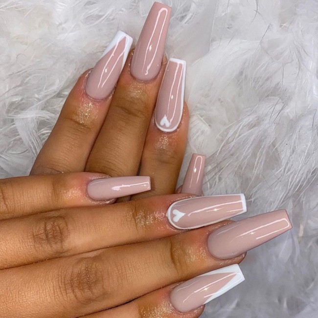 Nude Acrylic Nail Art Designs — White Outline Nude nails + Love Hearts