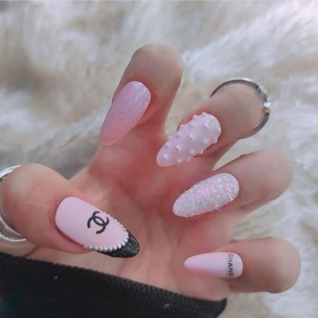 70+ Designer Brand Nail Art Ideas — Pink Chanel Pearl Nails