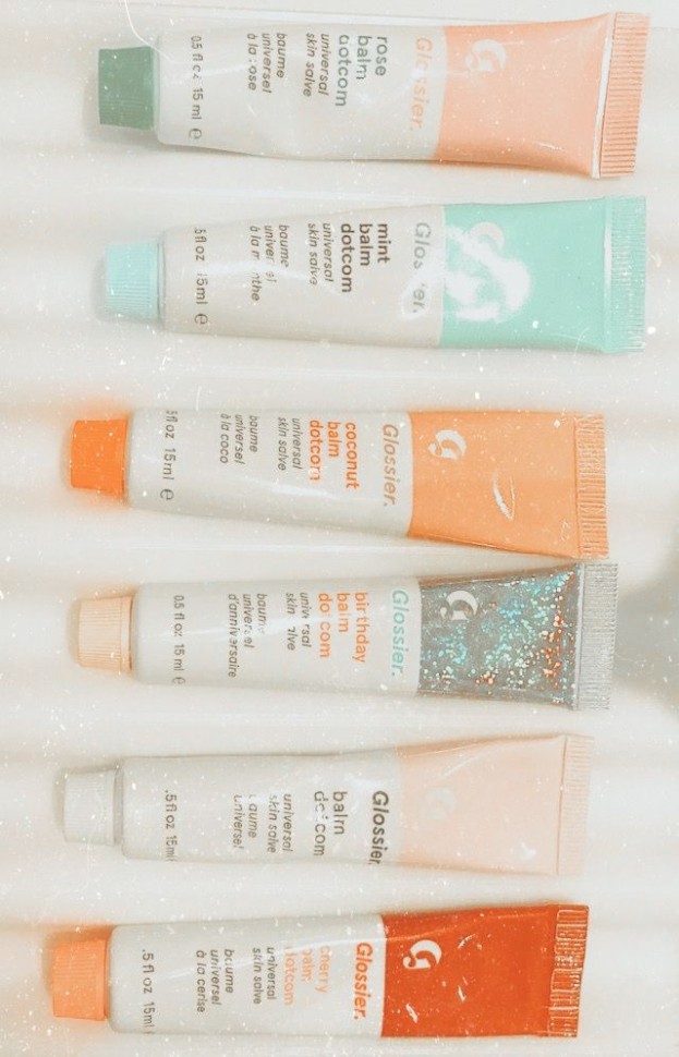    aesthetic makeup products, aesthetic makeup products pictures, aesthetic glossier makeup products, glossier aesthetic makeup products 2022, cute makeup products, aesthetic glossier, aesthetic skin care products, aesthetic makeup brushes, make up aesthetic beauty products, cloud paint glossier, super glow glossier, glossier aesthetic skin care