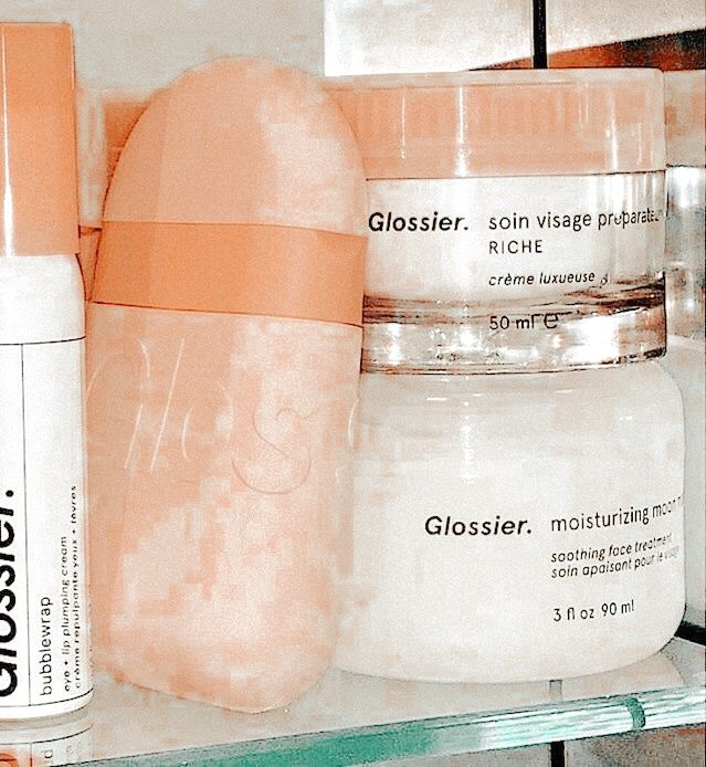    aesthetic makeup products, aesthetic makeup products pictures, aesthetic glossier makeup products, glossier aesthetic makeup products 2022, cute makeup products, aesthetic glossier, aesthetic skin care products, aesthetic makeup brushes, make up aesthetic beauty products, cloud paint glossier, super glow glossier, glossier aesthetic skin care