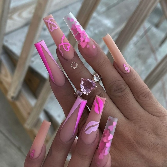 20+ Glam Nail Art Designs For Valentine’s Day — Bright Pink and Nude Nails