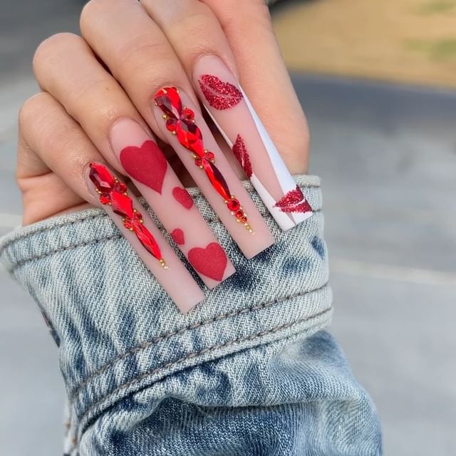 mix and match valentines nails, glam nail art designs, glamorous nails, nail designs 2022, acrylic nails 2022, glitter nails 2022, valentines day nails 2022, glamorous nails designs, nail art designs 2022