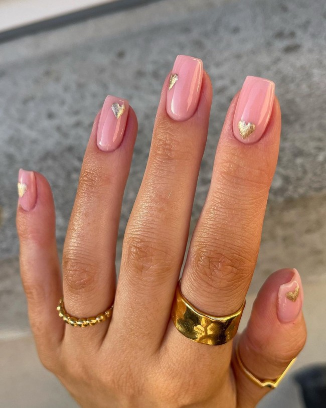 59 Cutest Love Heart Nail Art Designs : Minimalist Gold Hearts