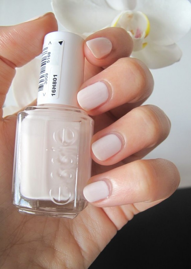 40+ Beautiful Nail Polish Colors  — Soft Nude Pink Essie