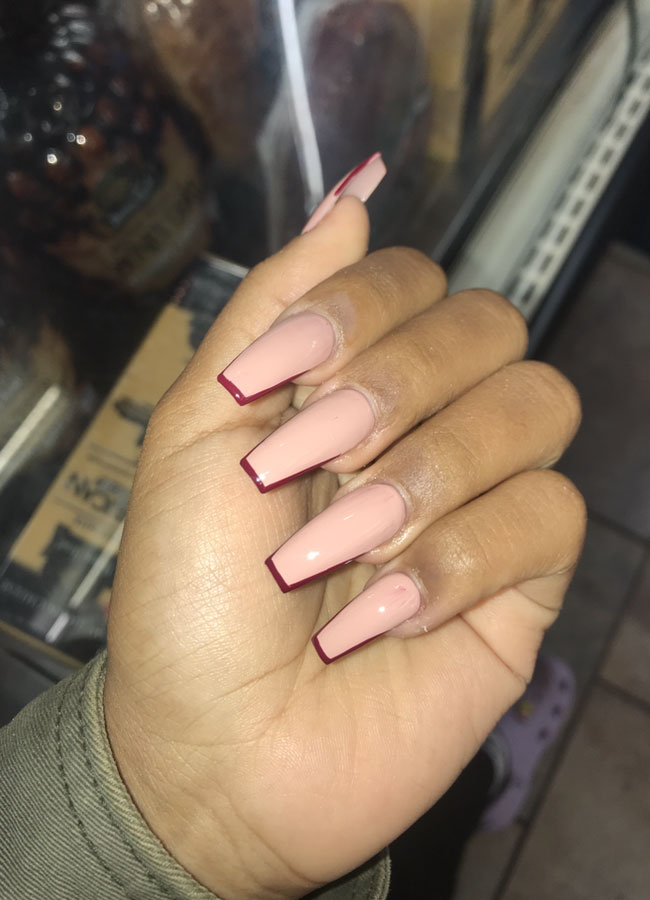 Nude Acrylic Nail Art Designs — Burgundy Outline Nude Nails