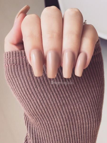 Nude Acrylic Nail Art Designs — 35