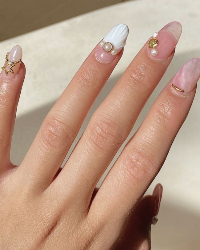 50+ Pearl Nail Art That Are Super Pretty — French Tips with Pearls & Gold Shells