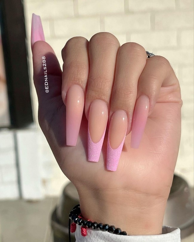 40+ Cute Nail Art Designs To Wear in Spring : Simple Pink French Tip Nails