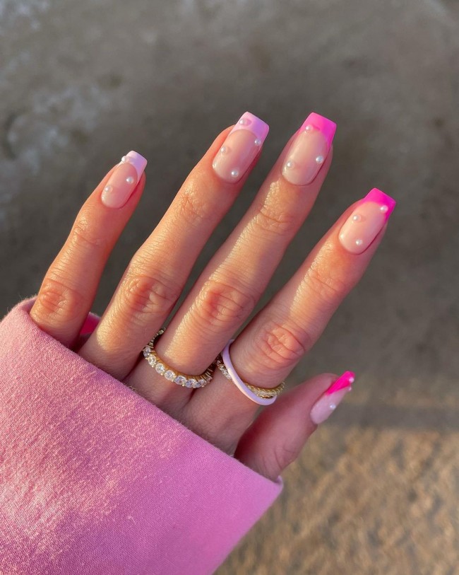 40+ Cute Nail Art Designs To Wear in Spring : Shades of Pink French Tips with Pearls