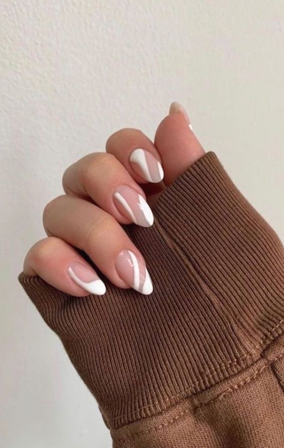 40+ Cute Nail Art Designs To Wear in Spring : White Abstract Nails