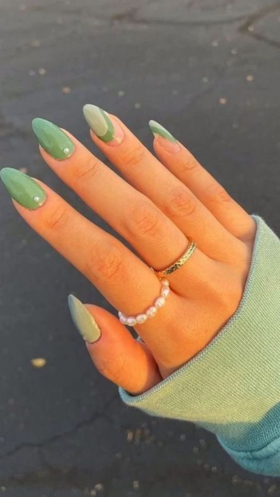 40+ Cute Nail Art Designs To Wear in Spring : Green Pastel Nails