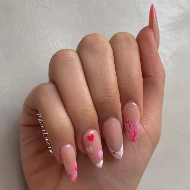 valentine's day nails, valentine's day nails 2022, cute nails 2022, trendy nails 2022, valentine nail art, acrylic nails with hearts, heart nails 2022, french heart tip nails, pink nail designs 2021, valentine nails 2022, pink heart nails, simple heart nail designs, love heart nails