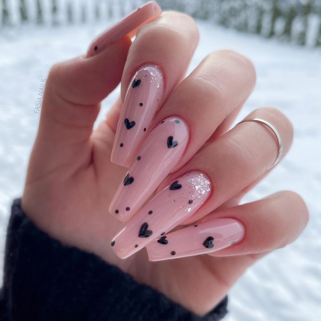 25 Cute Valentine’s Day Nail Designs 2022 : Small Black Heart Nails