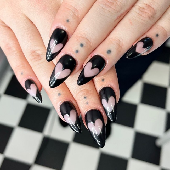 24 Charming Valentine’s Day Nail Ideas : Cut Out Heart Black Nails