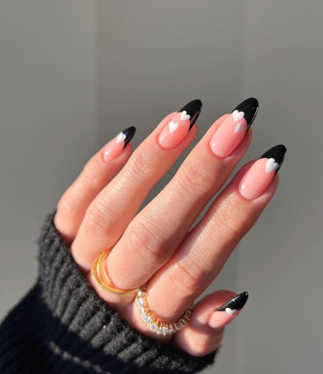 30+Trendy French Tip Nails for Valentines — Black Tip White Heart Nails