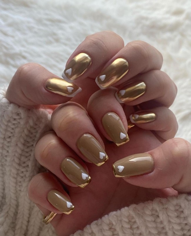 40+Crazy Cute Valentine’s Day Nails — Gold Chrome French Tip Nail Art