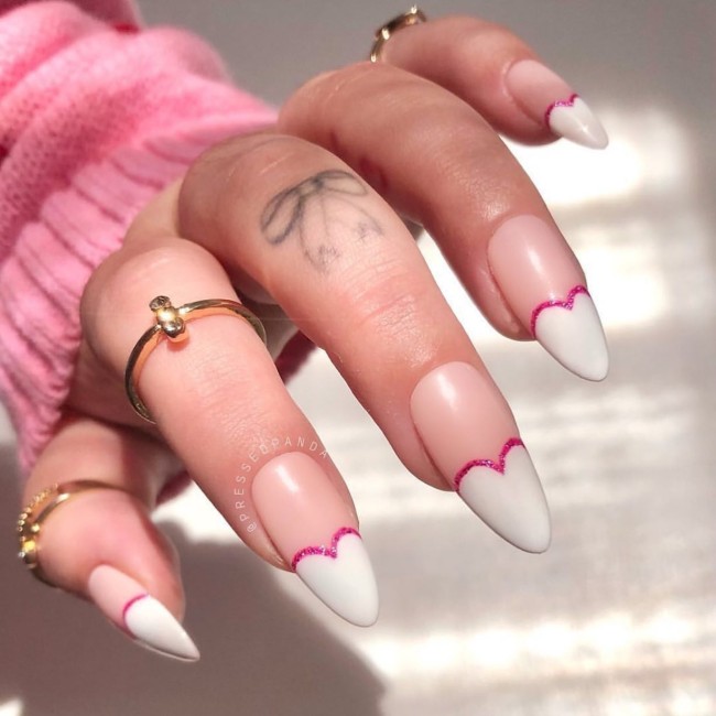 30+Trendy French Tip Nails for Valentines — Pink Line White Heart Tip