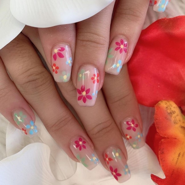 40+ Trendy Flower nail designs 2022 — Colorful Floral Nails