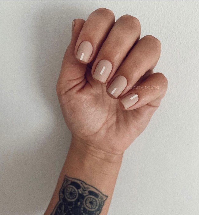 45 Pretty Nail Designs for Spring — Minimalist & Modern Nude Nails