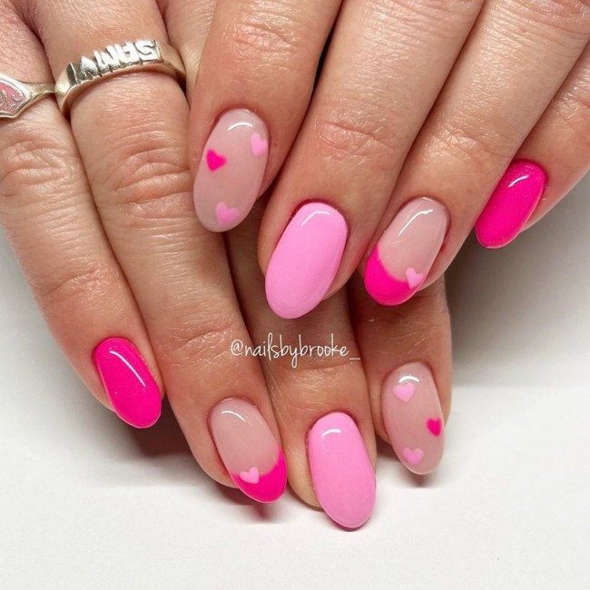 49 Beautiful Valentine’s Day Nails — Pink Nail Set