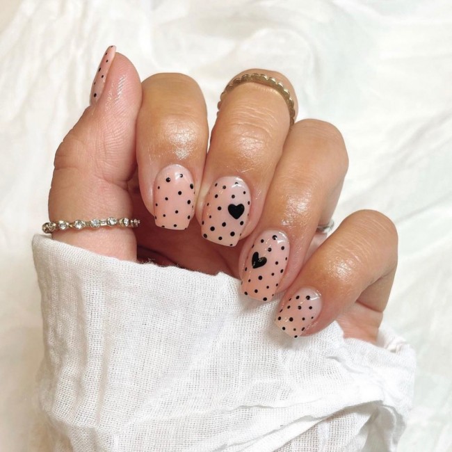 Valentine’s Day Nails That We Heart It — Polkda Dot Nails