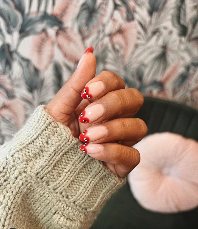 Valentine’s Day Nails That We Heart It — Comme Des Gracons Tip Nails