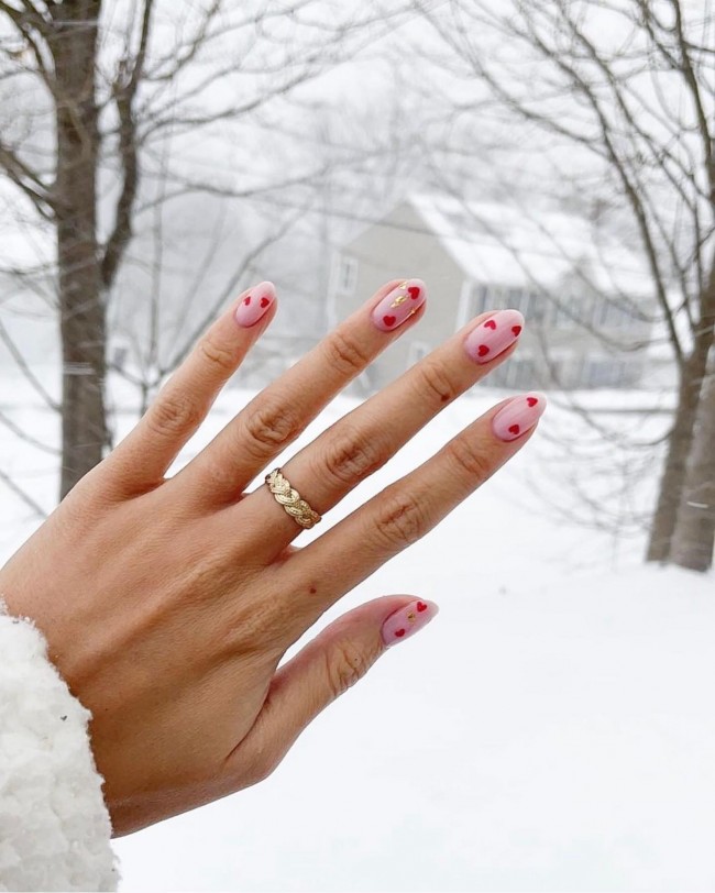 49 Beautiful Valentine’s Day Nails —Red Heart Pink Nails